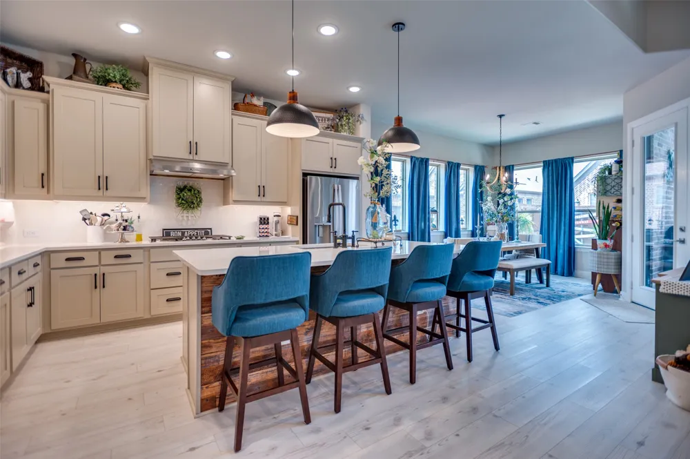 2063 Spotted Fawn Drive Arlington, TX 76005