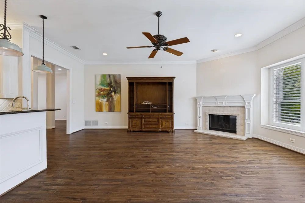 4616 Firestone Drive Frisco, TX 75034