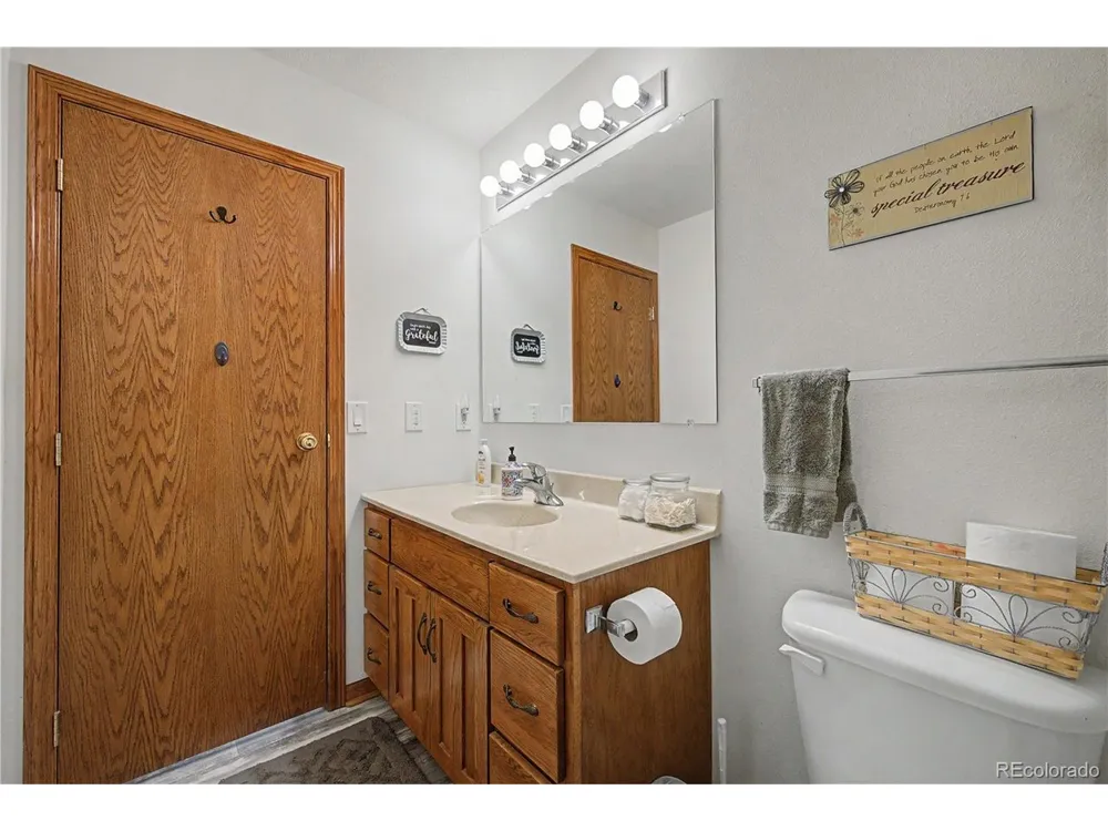 63 Kiowa Road Westcliffe, CO 81252