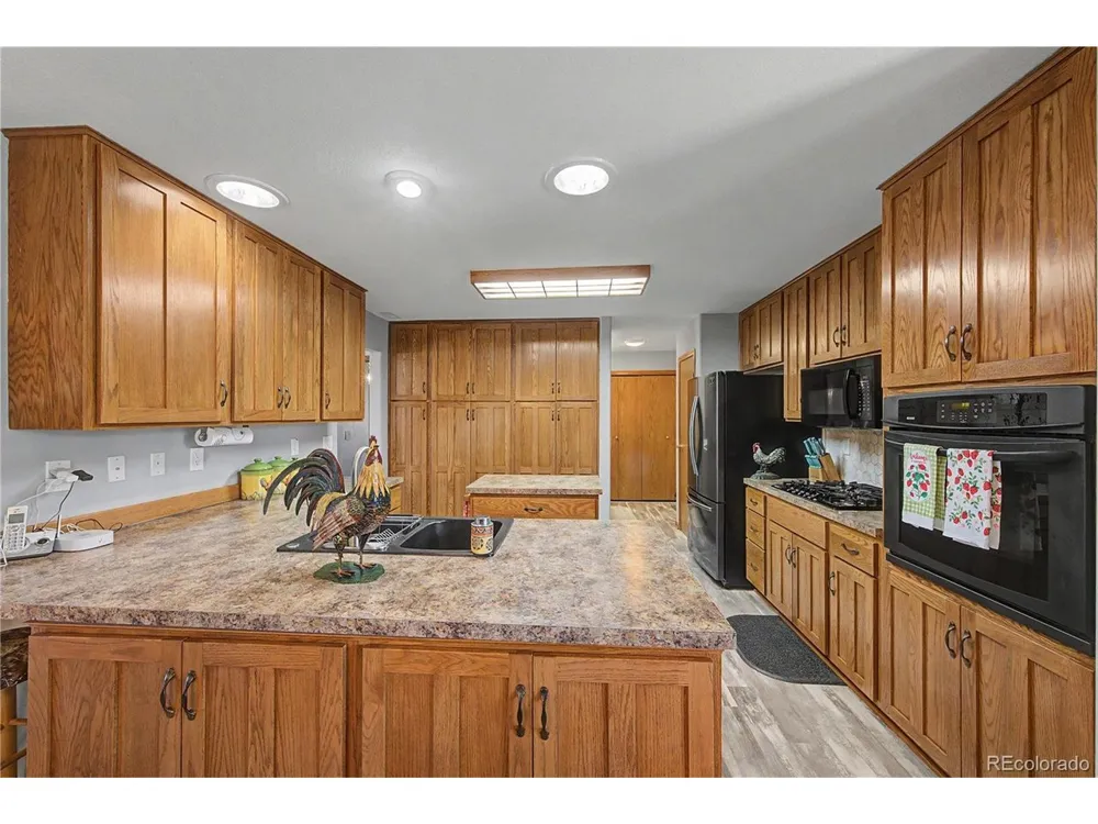 63 Kiowa Road Westcliffe, CO 81252