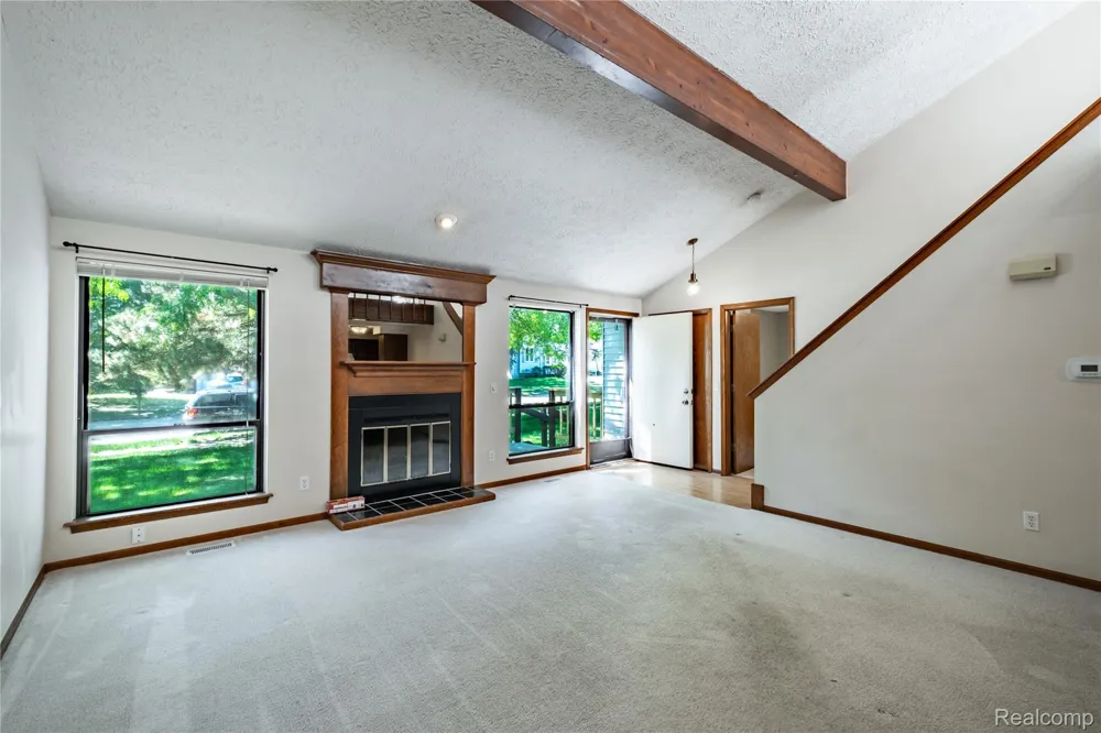 2925 Staten Avenue #6 Lansing City, MI 48910