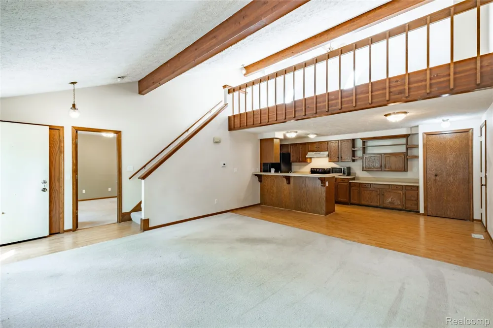 2925 Staten Avenue #6 Lansing City, MI 48910