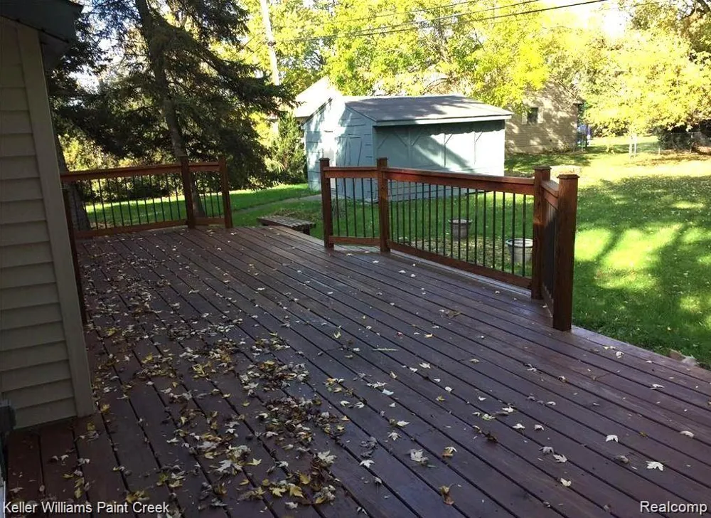 1886 Ruby Avenue Rochester Hills City, MI 48309