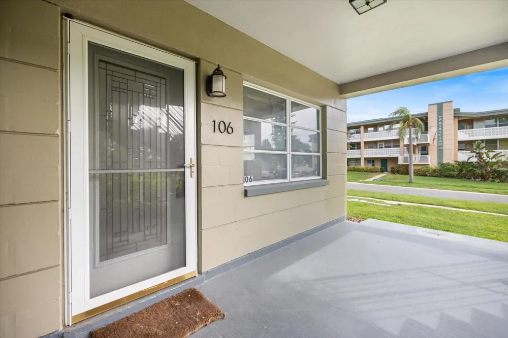450 32ND AVENUE #106W St Petersburg, FL 33704