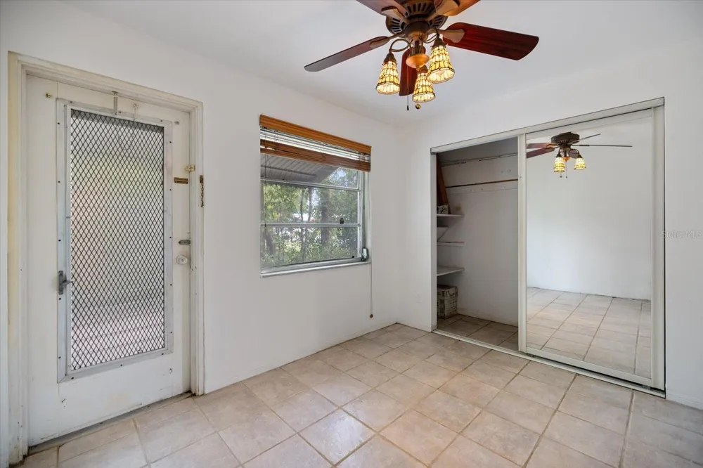 450 32ND AVENUE #106W St Petersburg, FL 33704