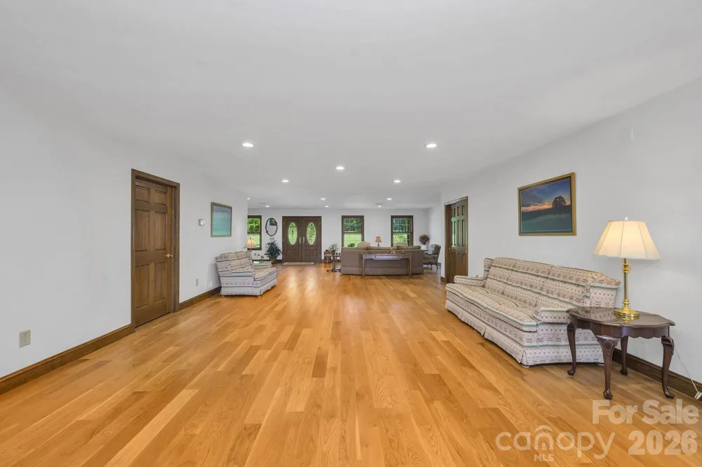 2831 Bethany Ford Road Roaring River, NC 28669