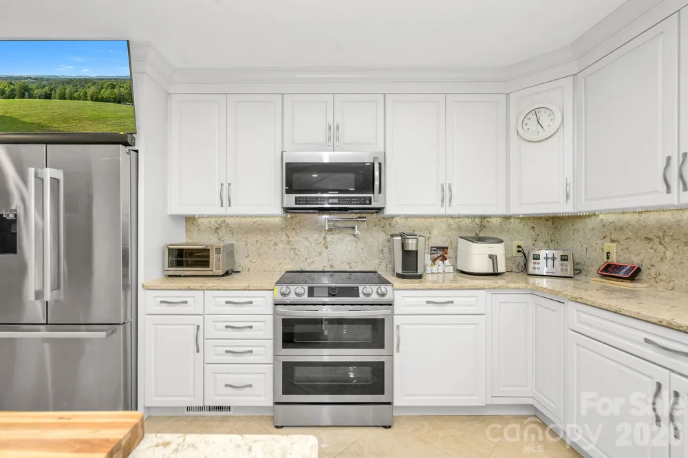 2831 Bethany Ford Road Roaring River, NC 28669