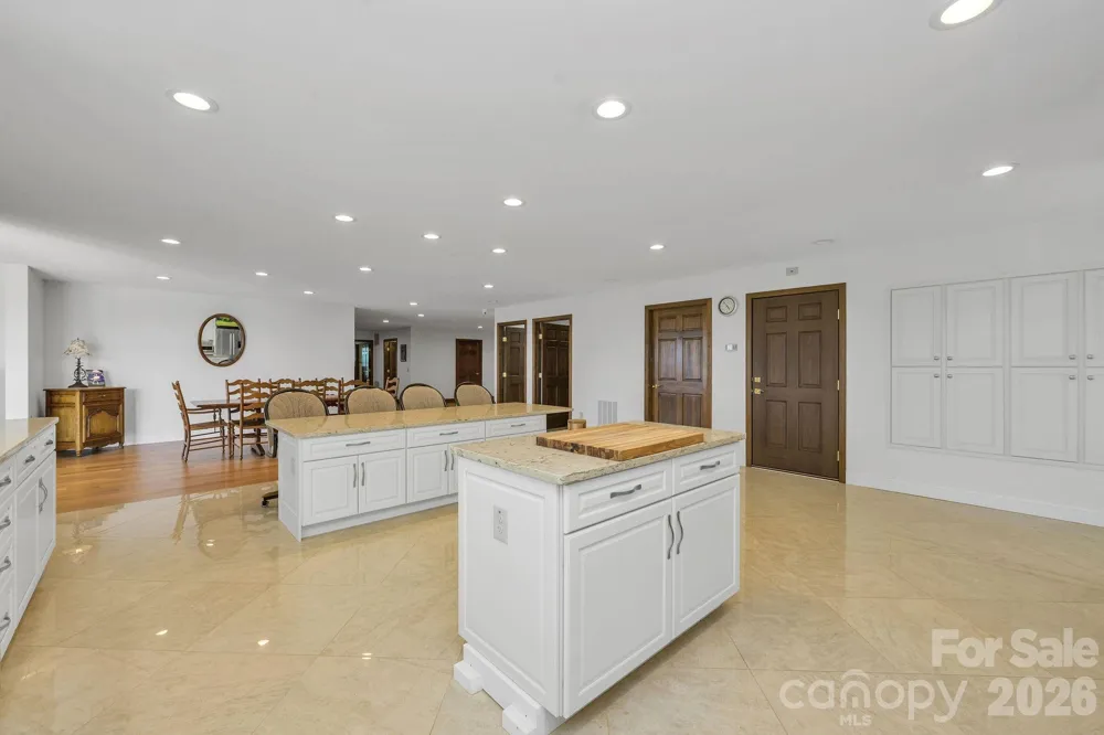 2831 Bethany Ford Road Roaring River, NC 28669