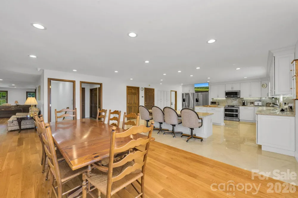 2831 Bethany Ford Road Roaring River, NC 28669