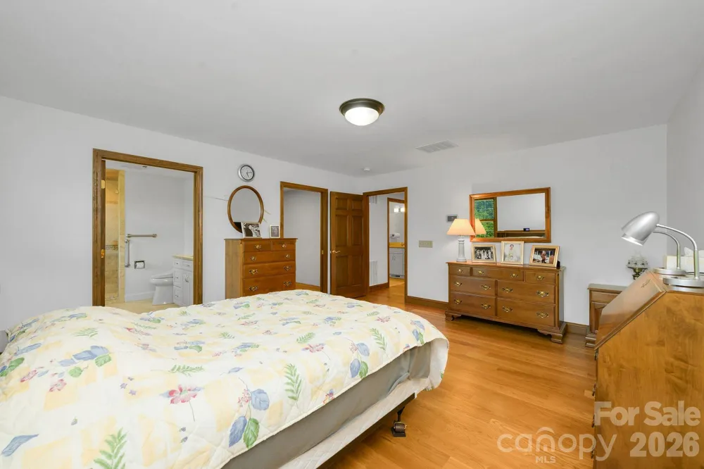 2831 Bethany Ford Road Roaring River, NC 28669
