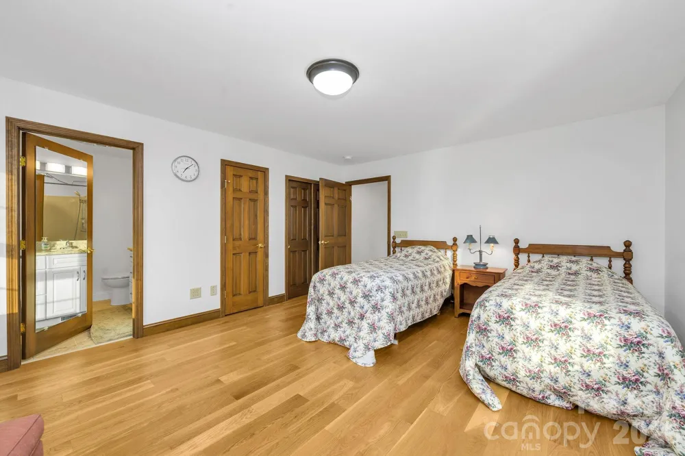 2831 Bethany Ford Road Roaring River, NC 28669