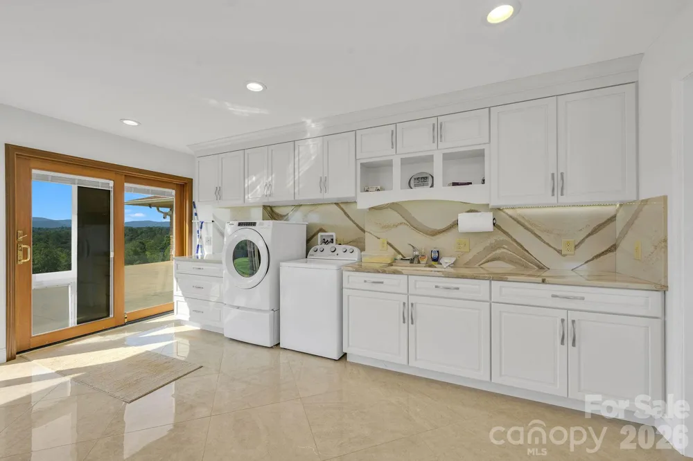 2831 Bethany Ford Road Roaring River, NC 28669