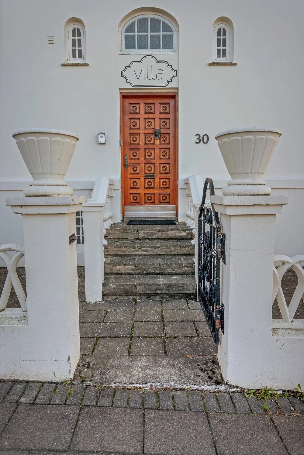 30 Skolavordustigur 