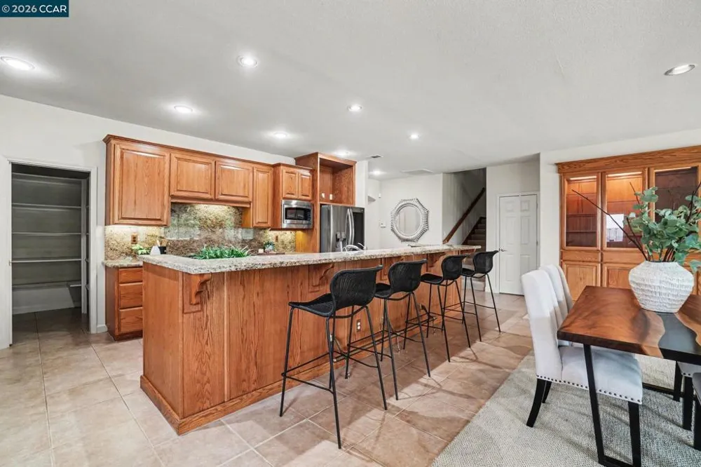 5666 Oakmont Ct Discovery Bay, CA 94505