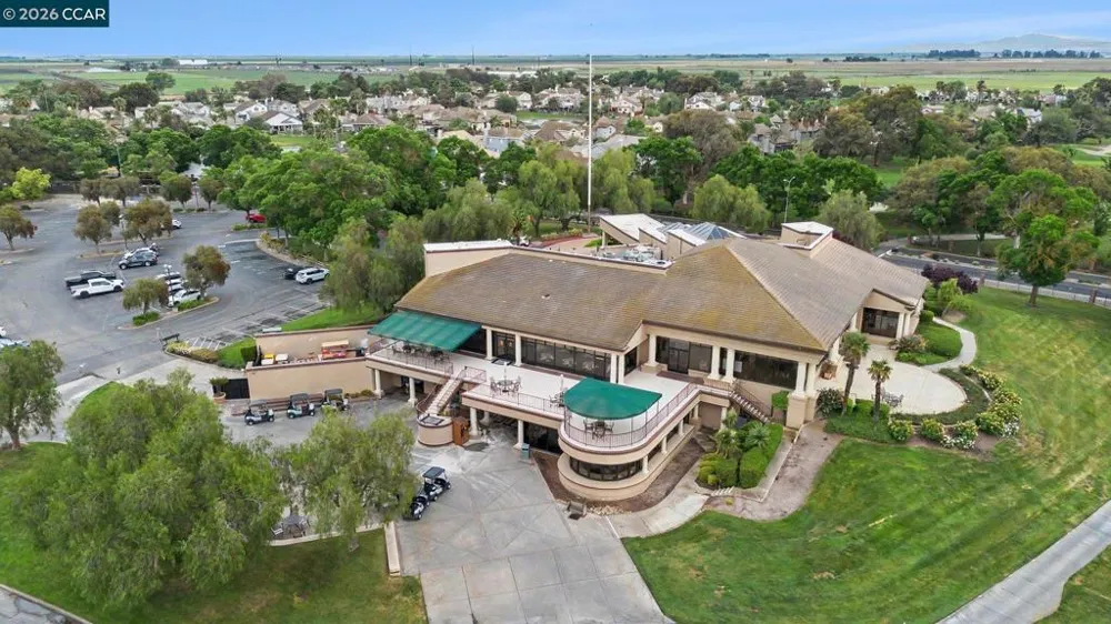 5666 Oakmont Ct Discovery Bay, CA 94505