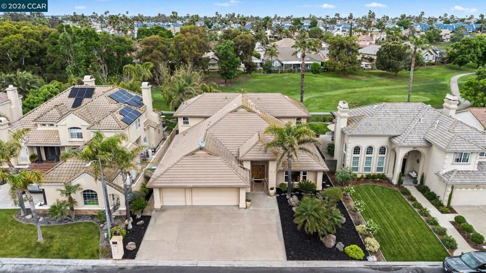 5666 Oakmont Ct Discovery Bay, CA 94505