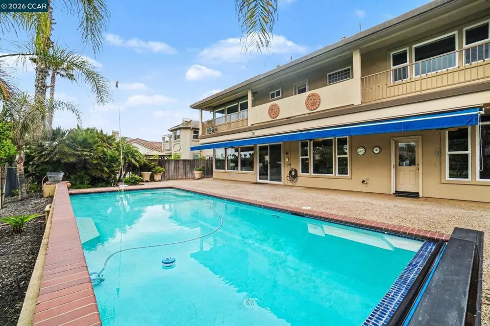 5666 Oakmont Ct Discovery Bay, CA 94505