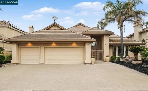 5666 Oakmont Ct