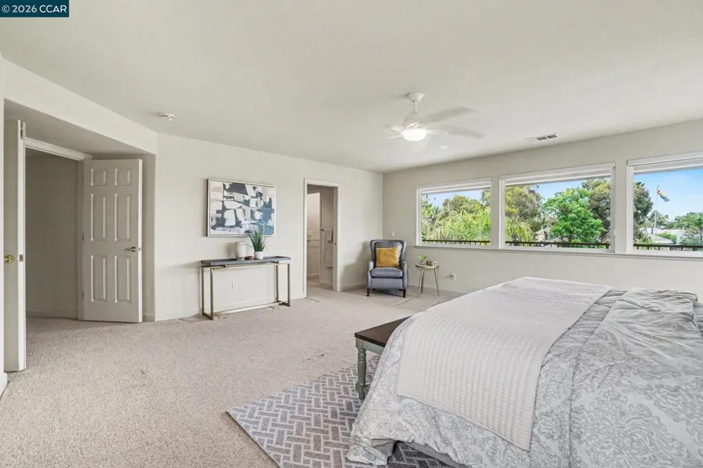 5666 Oakmont Ct Discovery Bay, CA 94505