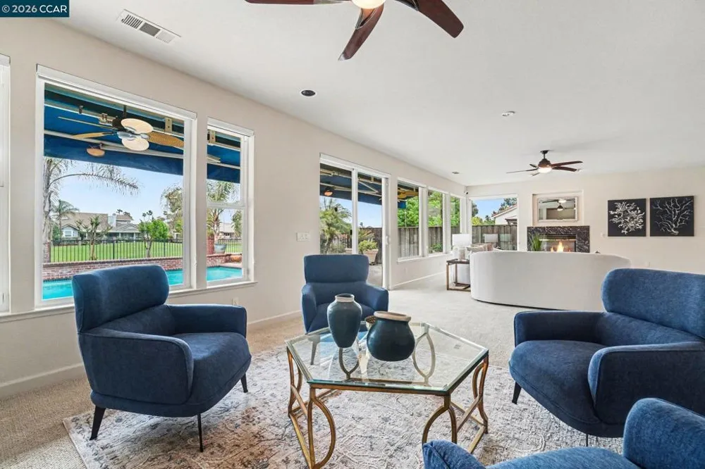 5666 Oakmont Ct Discovery Bay, CA 94505