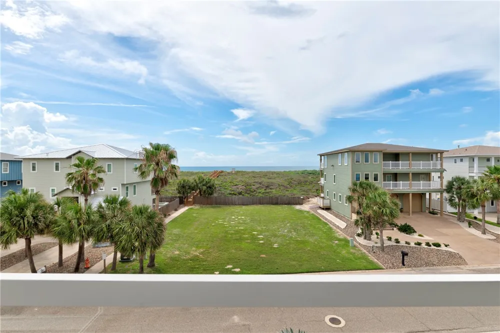 853 Oceanside Drive Port Aransas, TX 78373