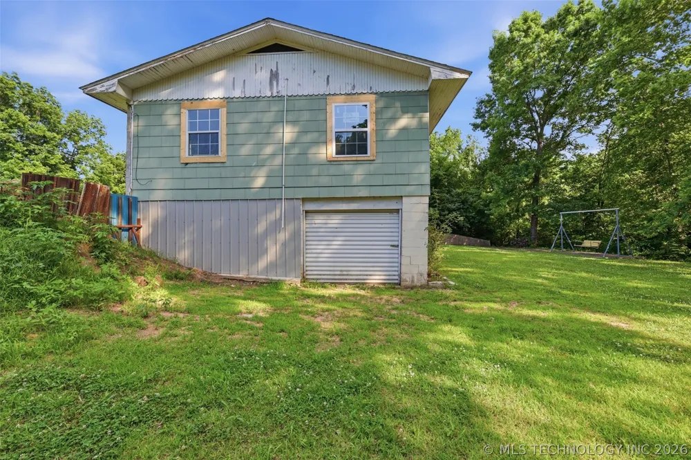 2504 Ahloso Ada, OK 74820