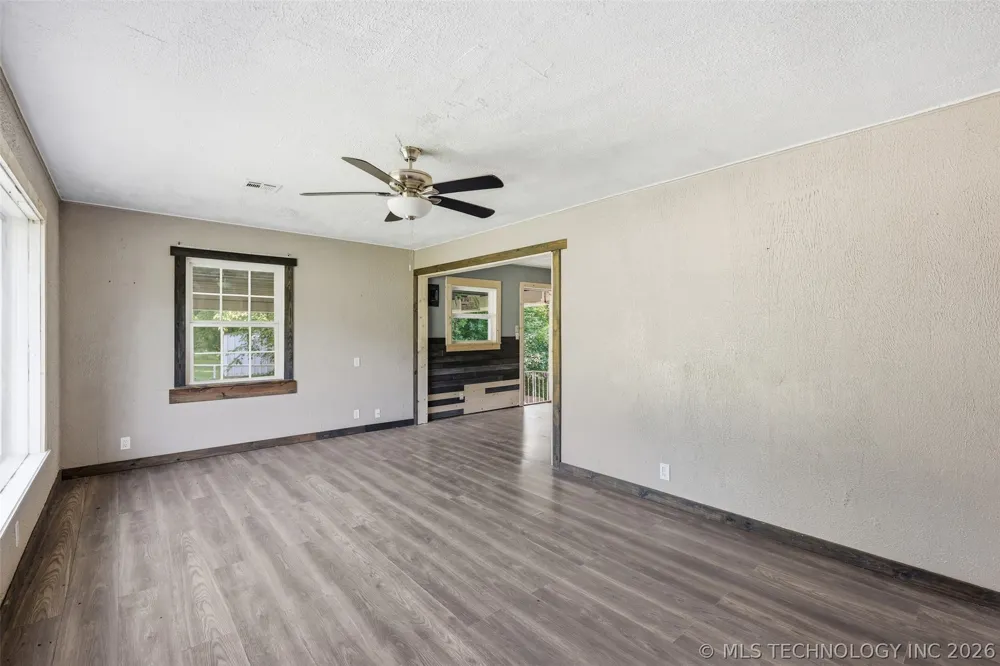 2504 Ahloso Ada, OK 74820