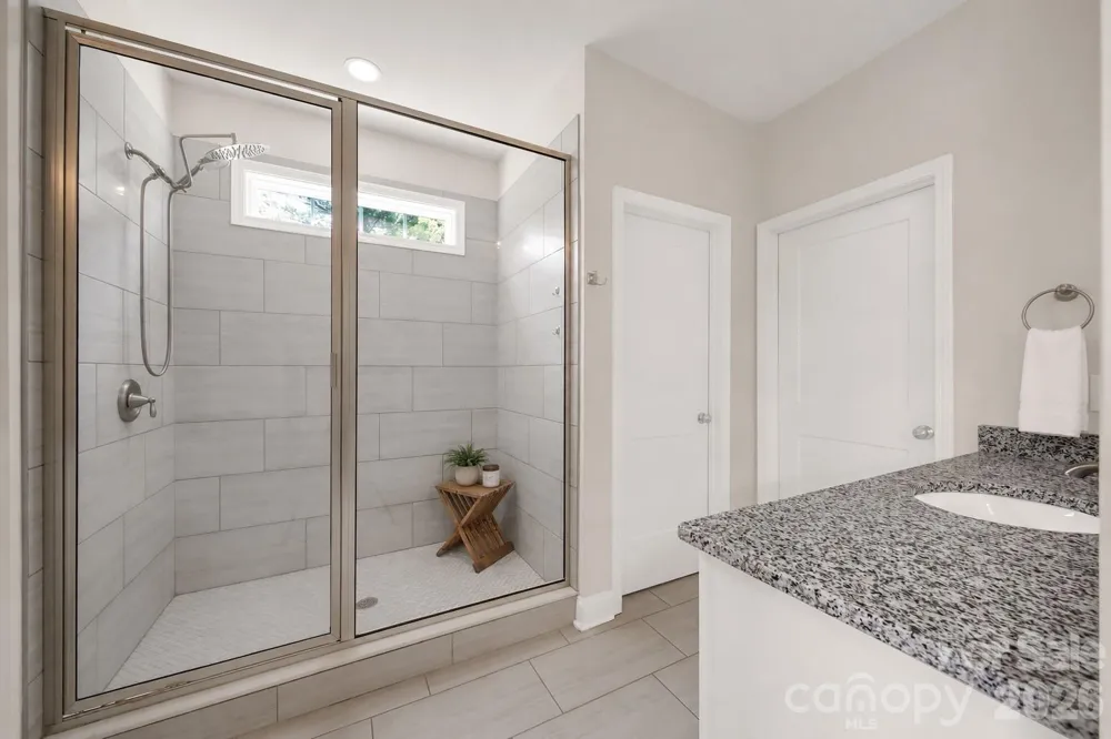 4653 Simpson Road Edgemoor, SC 29712