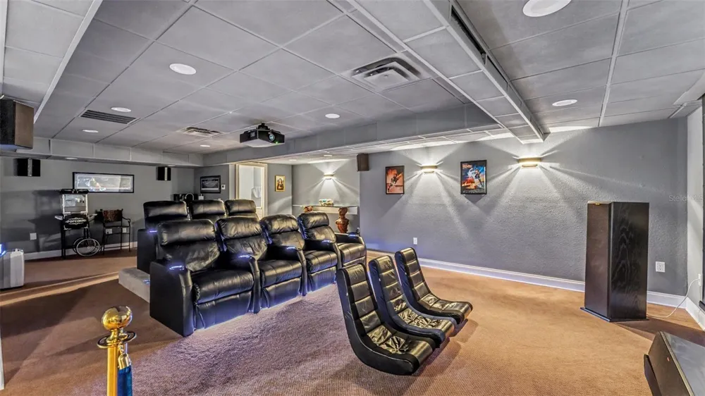 5119 LAKE IN THE WOODS BOULEVARD Lakeland, FL 33813