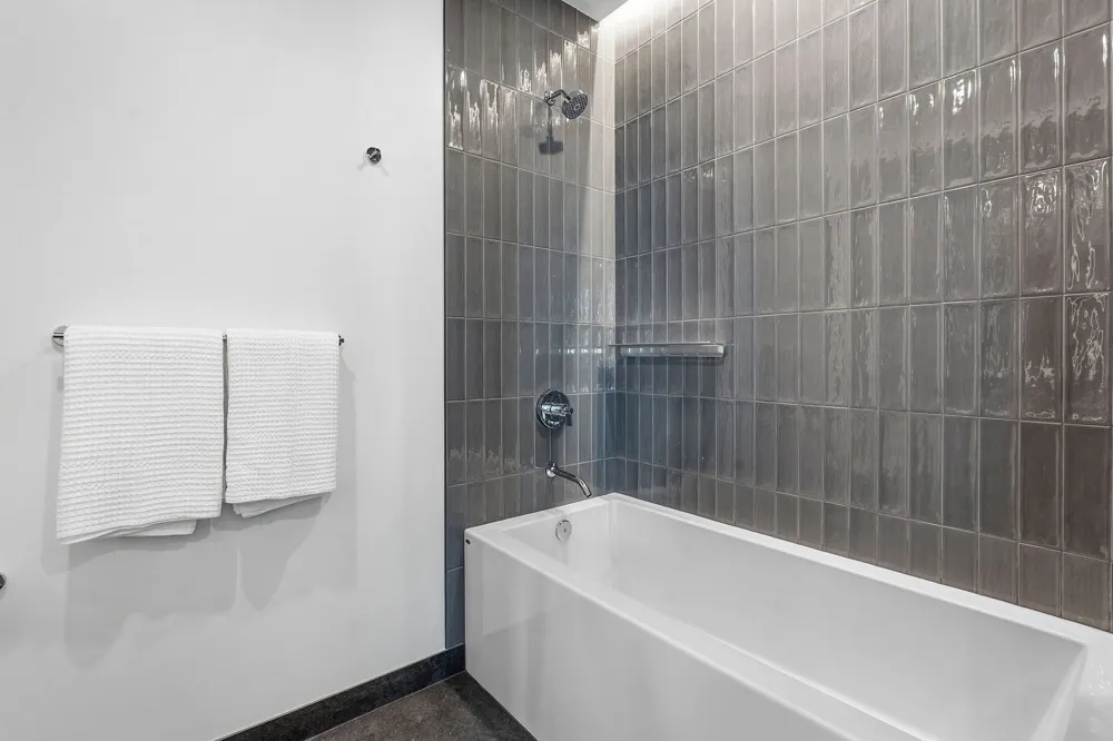 610 Davis Street #2112 Austin, TX 78701