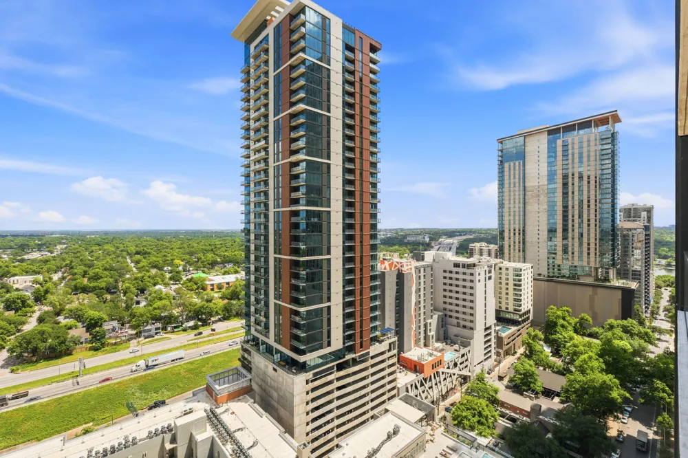 610 Davis Street #2112 Austin, TX 78701