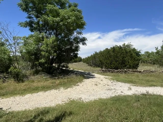 715 County Road 426 Purmela, TX 76566