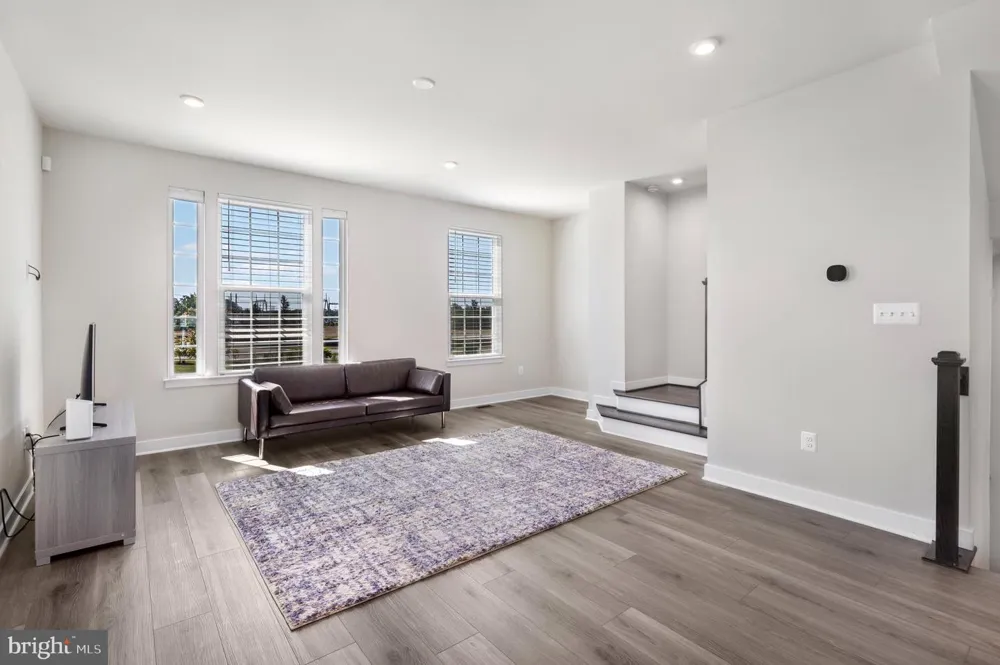 19410 PAIUTE TERRACE Leesburg, VA 20175