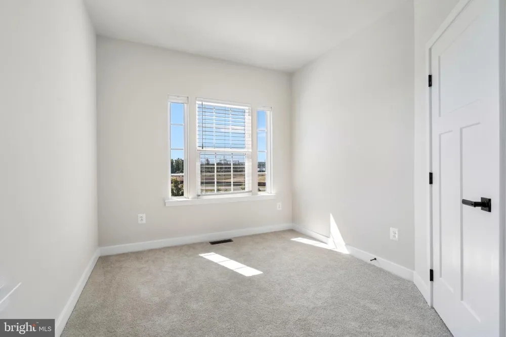 19410 PAIUTE TERRACE Leesburg, VA 20175
