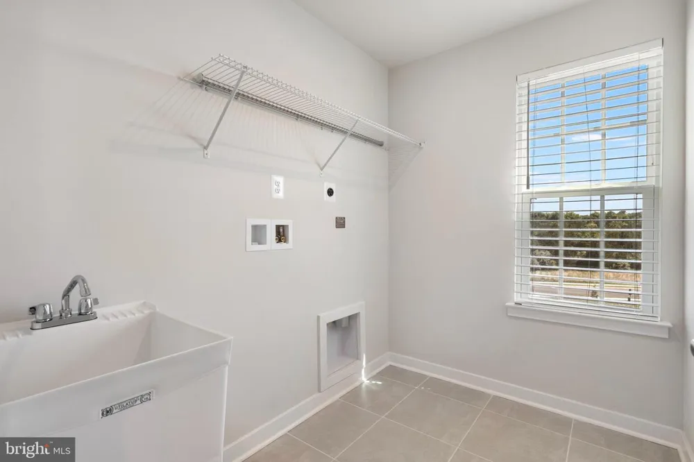 19410 PAIUTE TERRACE Leesburg, VA 20175