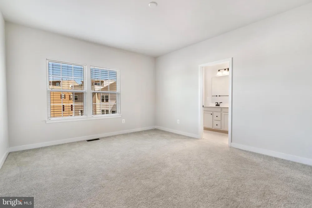 19410 PAIUTE TERRACE Leesburg, VA 20175