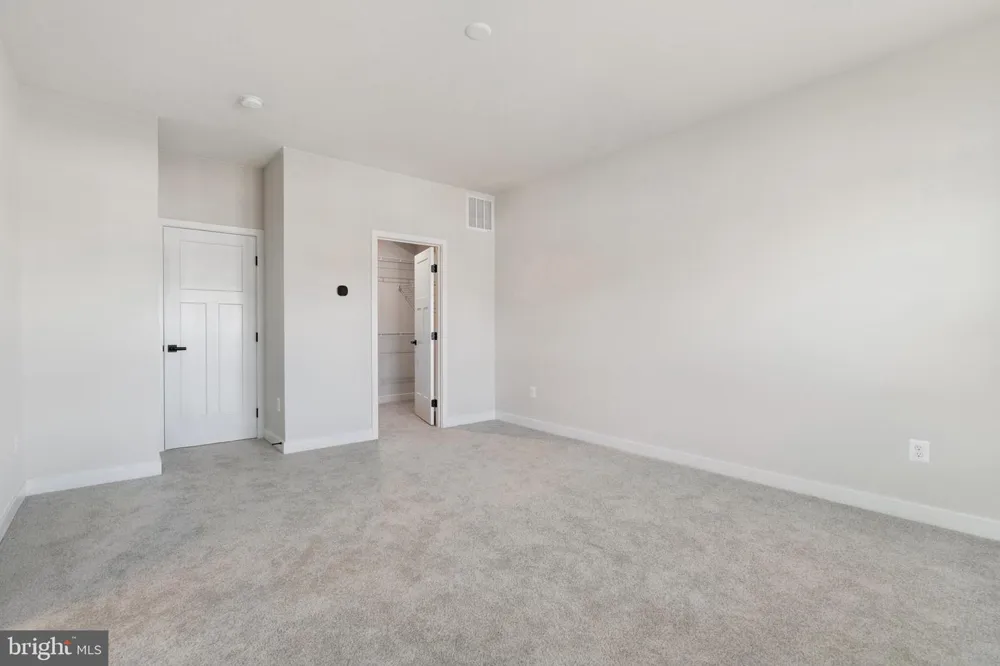 19410 PAIUTE TERRACE Leesburg, VA 20175