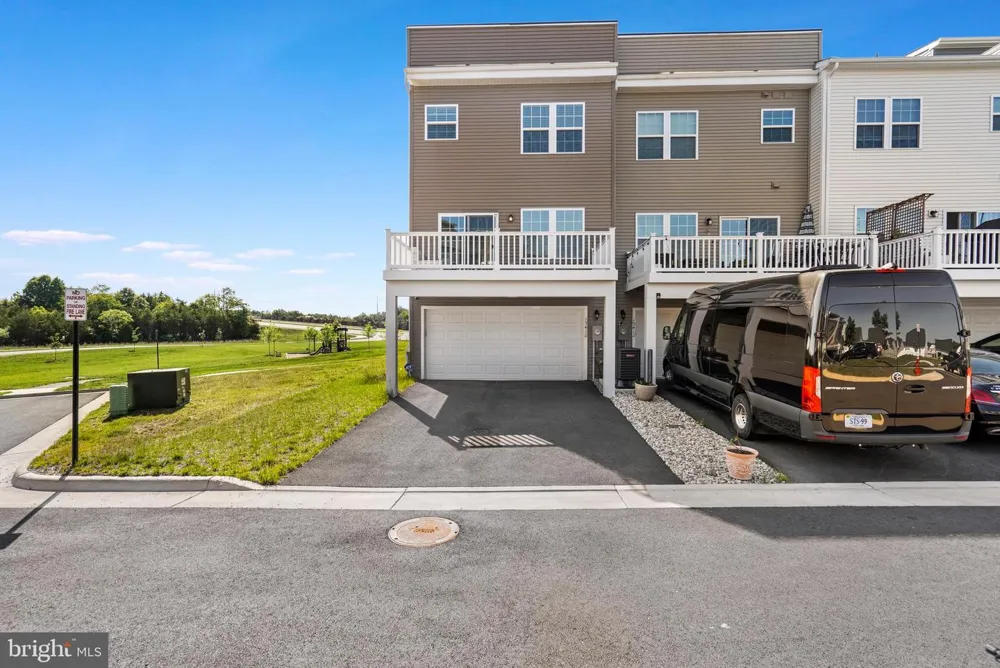 19410 PAIUTE TERRACE Leesburg, VA 20175