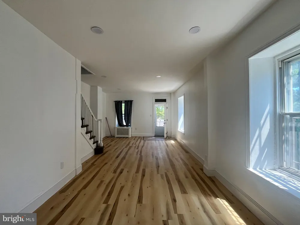 1364 W SPENCER STREET Philadelphia, PA 19141