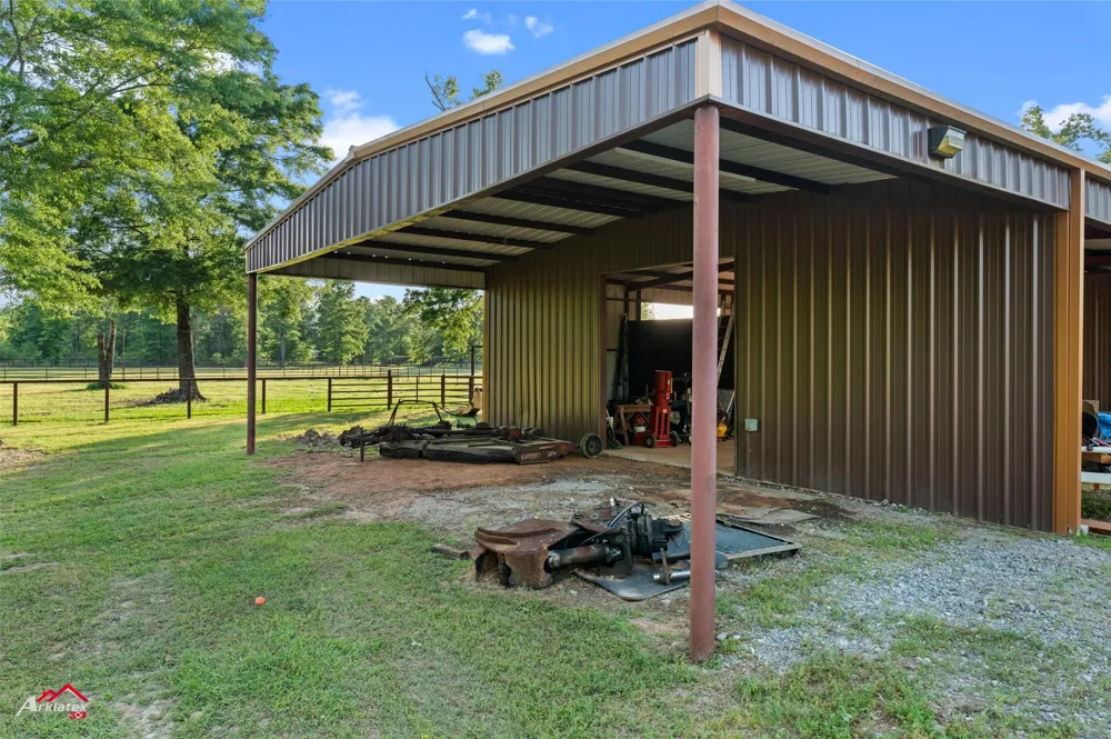 2139 Gravel Point Road Frierson, LA 71027
