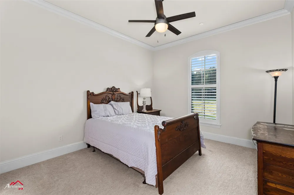 2139 Gravel Point Road Frierson, LA 71027