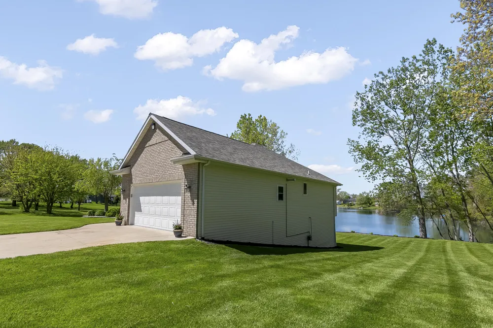 69100 Chief Court White Pigeon, MI 49099