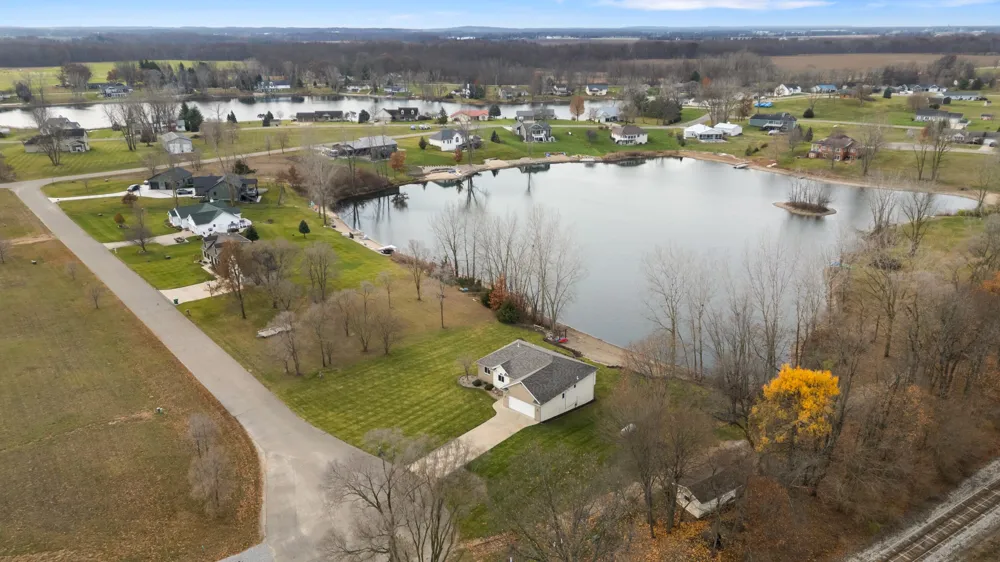 69100 Chief Court White Pigeon, MI 49099