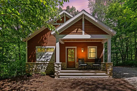 3411 Lake Chapin Drive