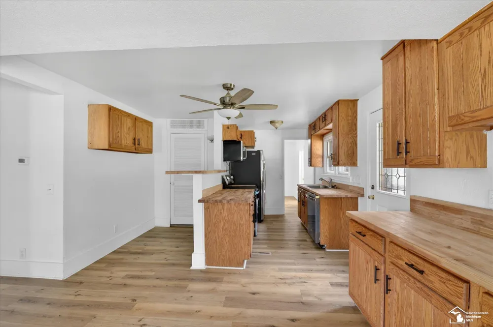 5813 W Temperance Road Whiteford Township, MI 49267