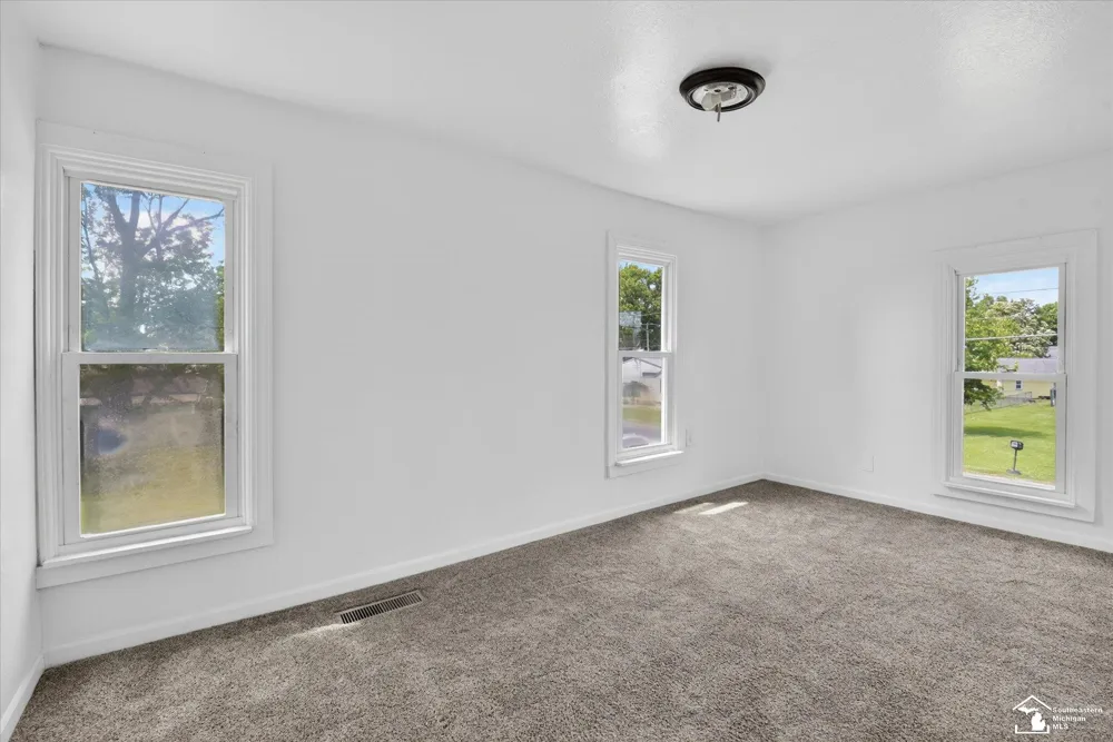 5813 W Temperance Road Whiteford Township, MI 49267