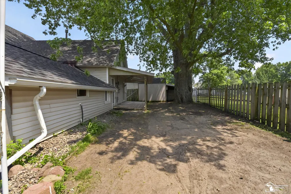 5813 W Temperance Road Whiteford Township, MI 49267