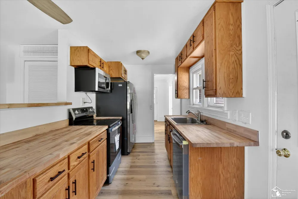5813 W Temperance Road Whiteford Township, MI 49267