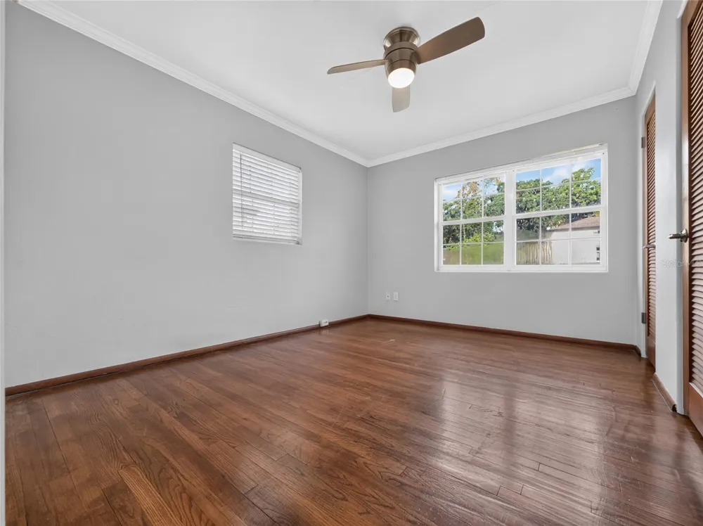 2121 IVANHOE ROAD Orlando, FL 32804
