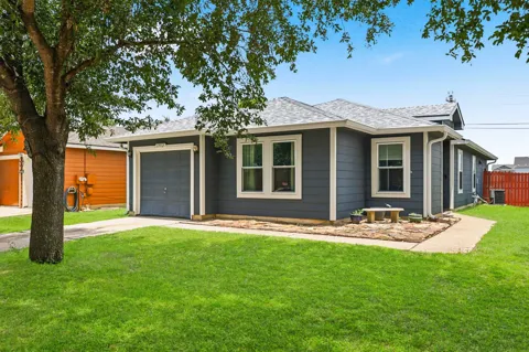 17912 Honey Locust Lane